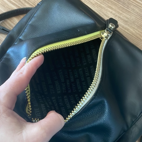 💚🖤Steve Madden backpack 🎒 - Picture 13 of 16